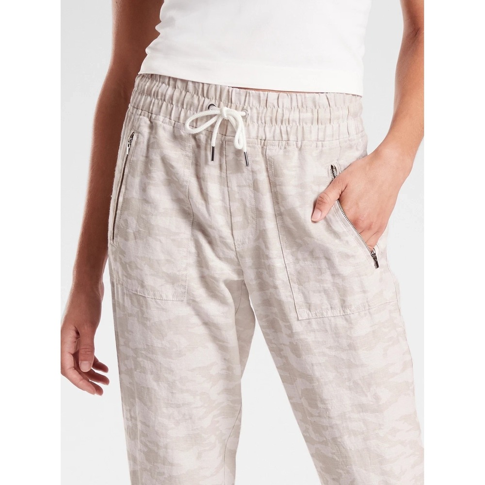 Athleta Cabo Tide 100% Linen Jogger Pants Camo Resort Beach Zip Pockets Size 10 - Picture 3 of 13